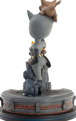 DC Comics Catwoman 5 Inch Q-Fig Elite Diorama