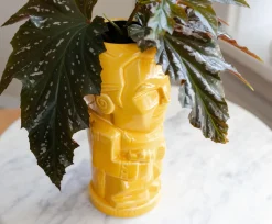 Geeki Tikis Star Trek: TOS Captain Kirk Ceramic Mug | Holds 16 Ounces