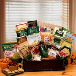 Gourmet Snacking Favorites Chest