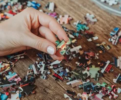 Horror VHS Cemetery 1000-Piece Jigsaw Puzzle