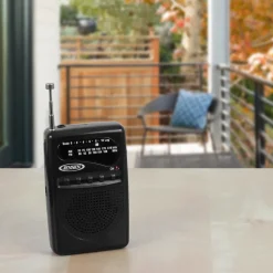 Jensen AM/FM Pocket Radio