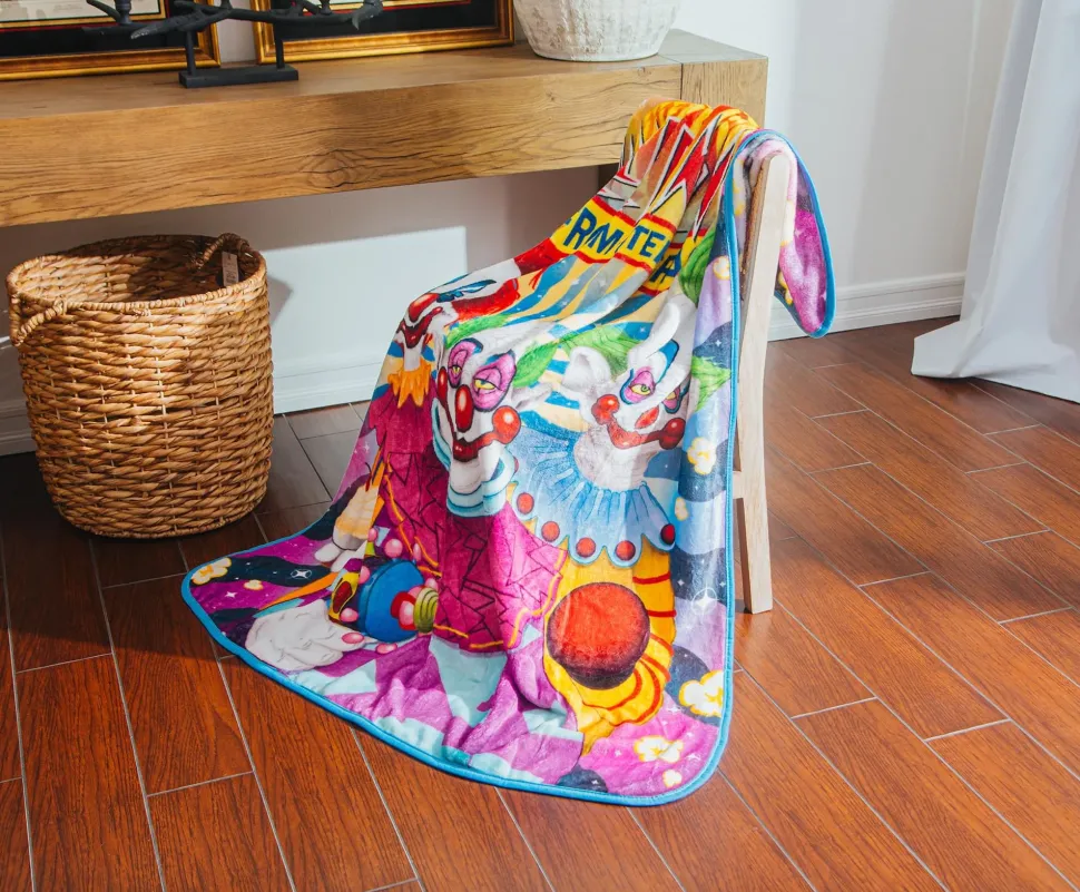 Killer Klowns From Outer Space Characters Raschel Throw Blanket | 45 x 60 Inches
