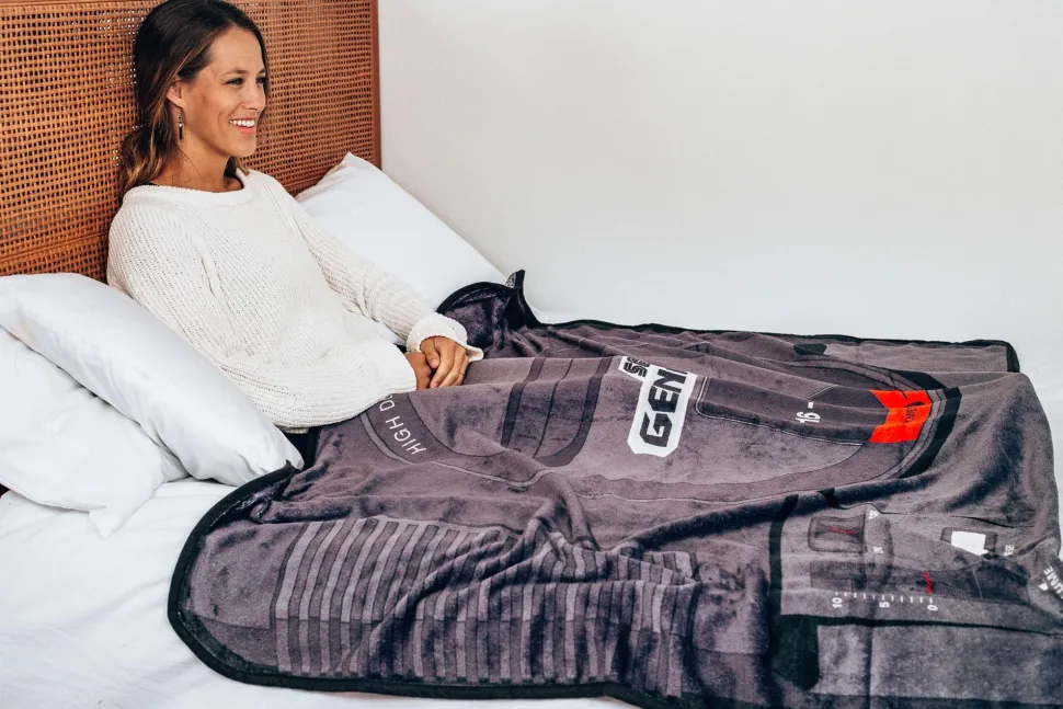 Sega Genesis Fleece Throw Blanket | Cozy Lightweight Blanket | 45 x 60 Inches