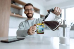 Sonic the Hedgehog Heat Changing 16-Bit Ceramic Coffee Mug | Holds 16 Ounces