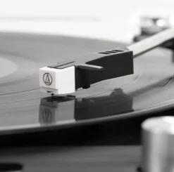 Victrola The Eastwood Hybrid Turntable - Speakers (Black/Brown)